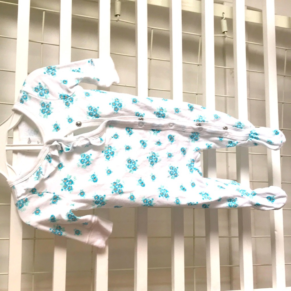 Bodysuit and bow from belks size newborn